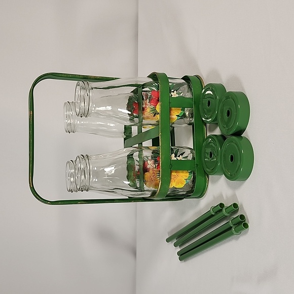 4 piece set of glass Milk bottles with carrying metal rack with handle - Picture 15 of 16